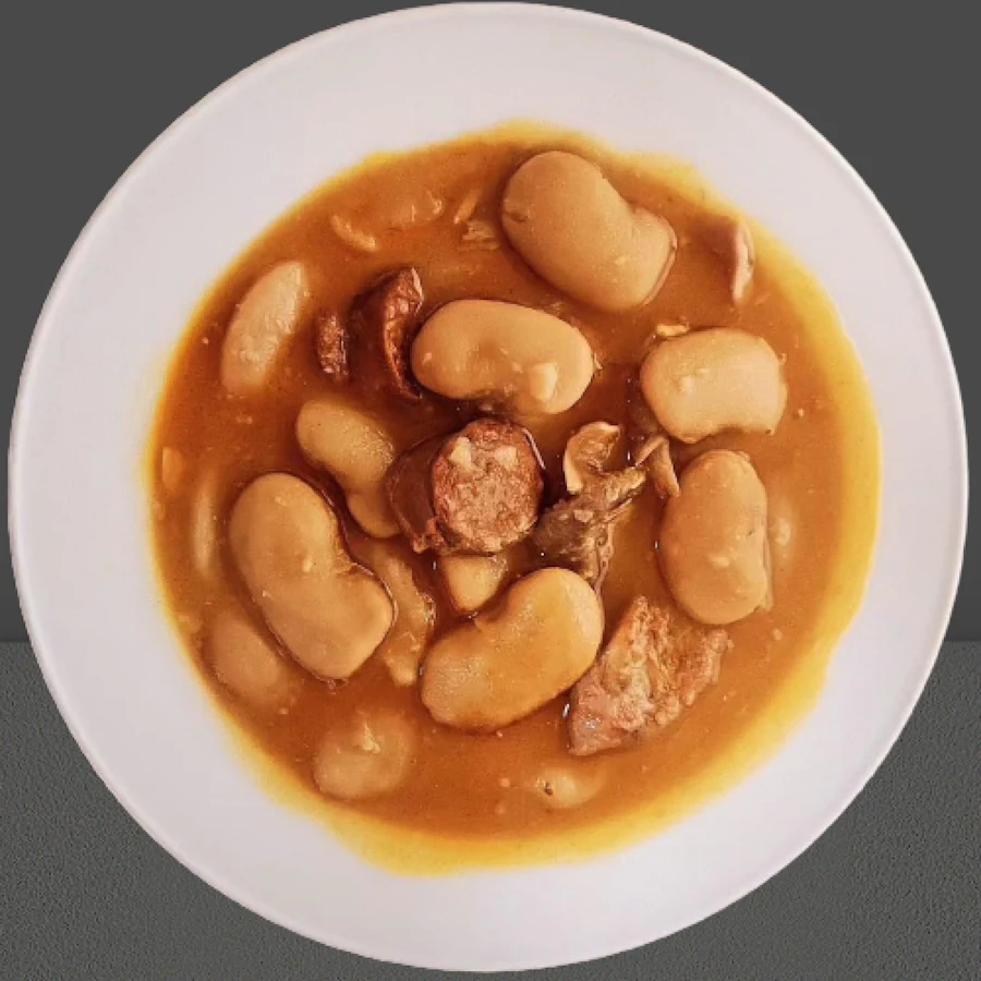 Alubias con chorizo (foto ilustrativa)